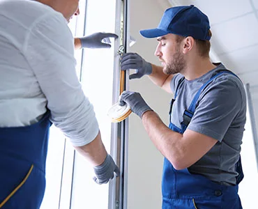glass repair experts in Vero Beach South, FL